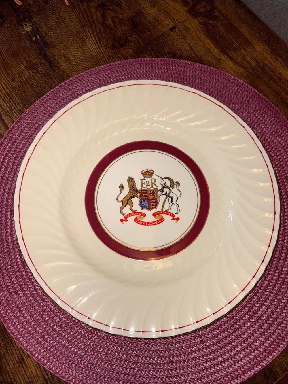 Coronation of Queen Elizabeth II Decorative Royal Crest Serving Tray 10 1/4”
